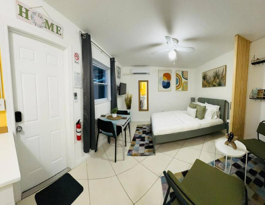 הוליווד Studio With Terrace Near Hard Rock-Patio מראה חיצוני תמונה